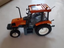 tracteur renault Universal