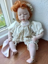 GDK-1 Bébé En Porcelaine