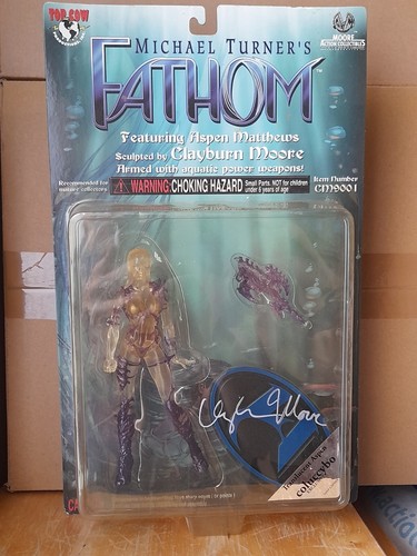 Fathom figurine translucent - fathom, :