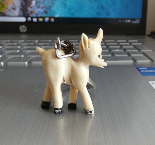 Porte clé figurine faon biche - porte,