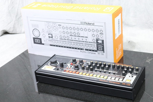 Roland boutique series - tr-08,