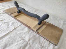 Outil à main Ancienne Taloche  rectangulaire  64,5 x 18,5 cm