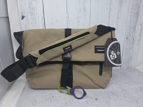 Crumpler the flock - the,