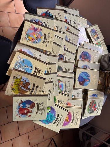 Livre disney mes petits - petits,