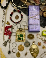 LOT BIJOUX ANCIENS ET VINTAGE