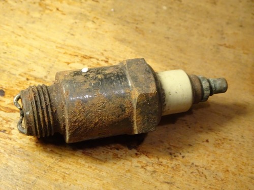 Ancienne bougie allumage - bougie,