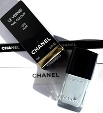 Chanel Le Vernis Nail Colour 125 Muse 13ml