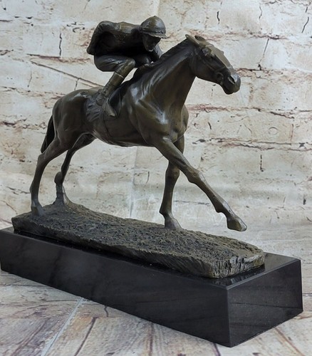 Figurine statue bronze - en,