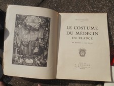 livre le costume du medecin en