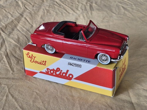 Voiture miniature peugeot 403 - voiture,