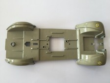 Châssis coque pièce détachée miniature Citroën 2 CV 2CV Sahara 1/17 Solido