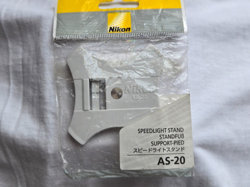 New original nikon - new!,