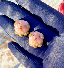 DUO de BOUTONS ANCIENS tête de chien bouledogue en plastique moulé vers 1920