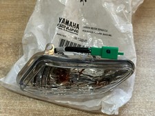 Un Clignotant avant droit origine Yamaha 125 Xmax 2006 2007 2008 2009 1B9
