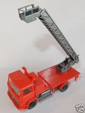 a WIKING HO 1/87 CAMION