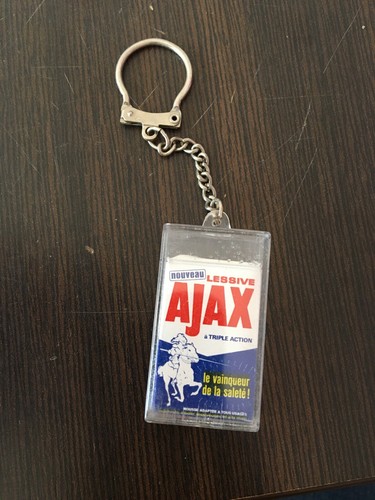 Ancien porte cle - lessive, ajax
