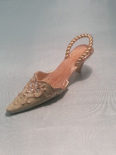 Chaussure miniature figurine - chaussure,