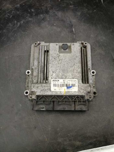 0261016808 boîtier moteur uce