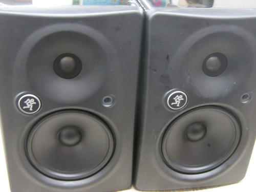 Pair mackie hr624 - pair,