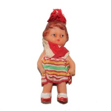 Petite poupée Ari en