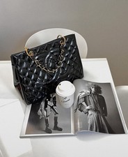 Sac shopping vintage vernis