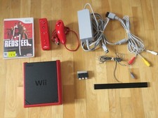 console WII MINI  ROUGE ET NOIR  + 1 JEU RED STEEL