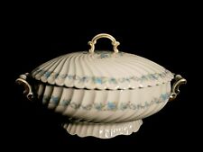 Soupière en porcelaine de