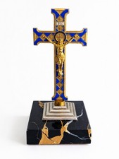 Crucifix ancien émaillé sur