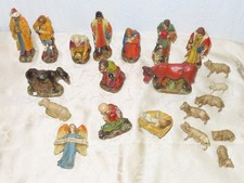Ensemble De Figurines De Crèche En Plâtre Avec Animaux !
