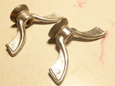 anciens écrous vintage