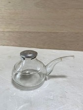 Ancien bec verseur en verre avec bouchon en métal Star Mark, ventouse, vaisselle