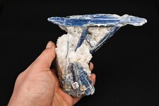 Cristal de Cyanite sur quartz 552g disthène Specimen minerale de collection