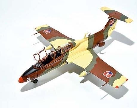 Herpa avion aero l 29 - -, l-29