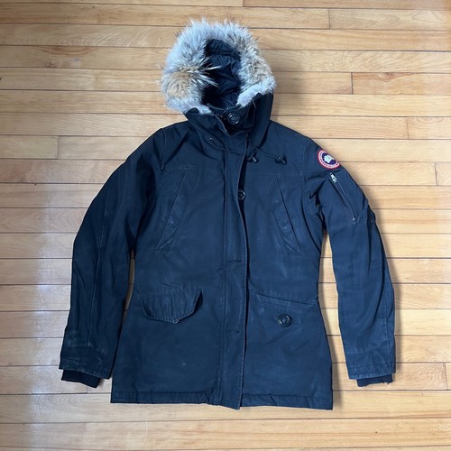 Canada goose montebello - canada,