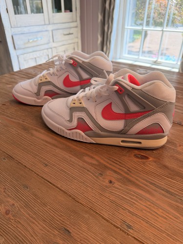 Size nike air tech - nike,