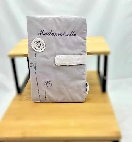 Candide protège carnet de - ,