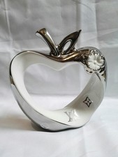 PROMO  Sculpture Pomme creuse