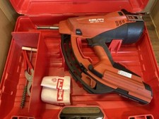 Pistolet à clous à fixation actionnée au gaz Hilti GX 120-ME avec étui outil ...