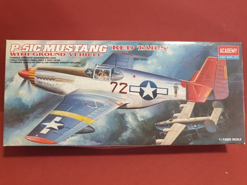 Academy 2225 51c - academy, p-51c