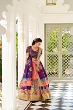 Ensemble Lehenga Choli De