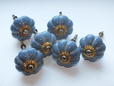 1 Poignée de meuble (commode)