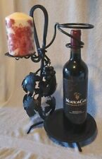 Porte Support Bouteille et Bougeoir en Fer Forgé XXÈME Siècle 1950 Décor Raisin 