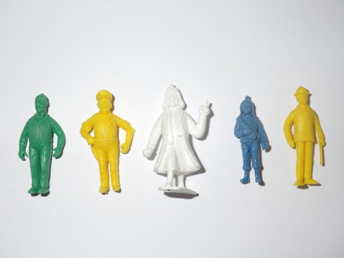 Lot 5 mini figurines - de,