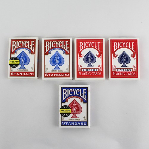 Lot jeux cartes à - de, de