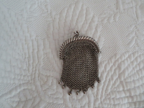 Ancien porte louis chatelaine - porte,