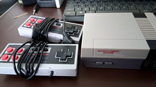 Mini console jeu vidéo - console,