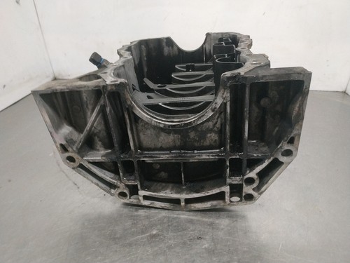 8200318813 carter inf moteur