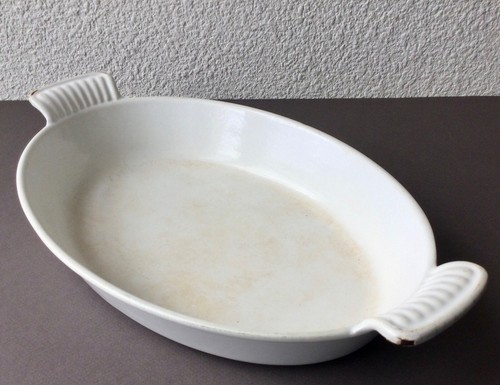 Plat fonte émaillée le - plat,