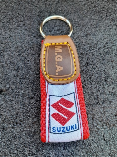 Porte cles moto suzuki - cles,