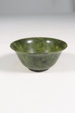 ANCIENNE JOLIE PETITE COUPE EN JADE VERT CHINE EXTREME ORIENT